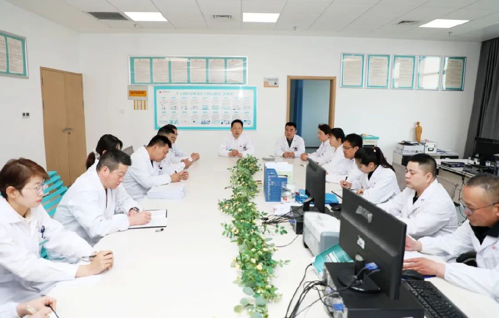 深入一线解难题 聚焦临床促发展 | 任世龙带队开展行政大查房